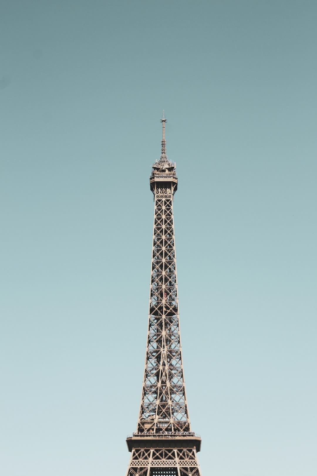 https://gbres.dfcfw.com/Files/iimage/20250503/719E2AF1EDA91D8D14F195D93E39E311_w640h388.png